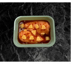 Oven ready chicken fillets in a sweet chilli and pineapple sauce